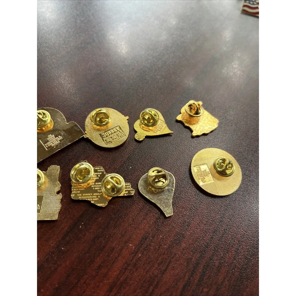 Lot Of 10 AT&T Pioneers BellSouth Telephone Company Lapel Hat Pins‎ Z2